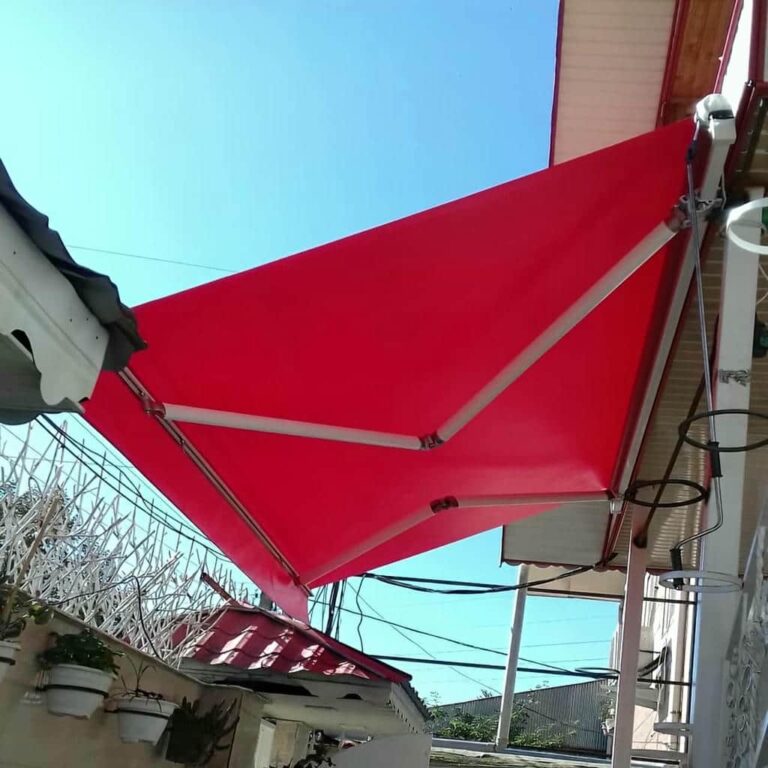 سایبان برقی اتوماتیک مغازه و پارکینگ 023 خرید سایبان برقی در شیراز: خرید و نصب سایه بان برقی با بهترین کیفیت