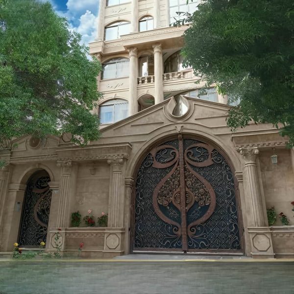 درب فلزی دسته گل در شیراز