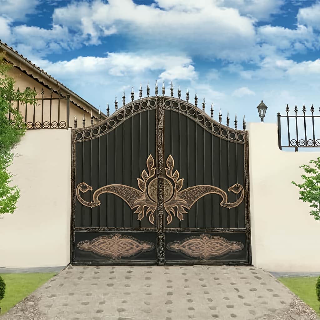 درب فلزی چناران در شیراز