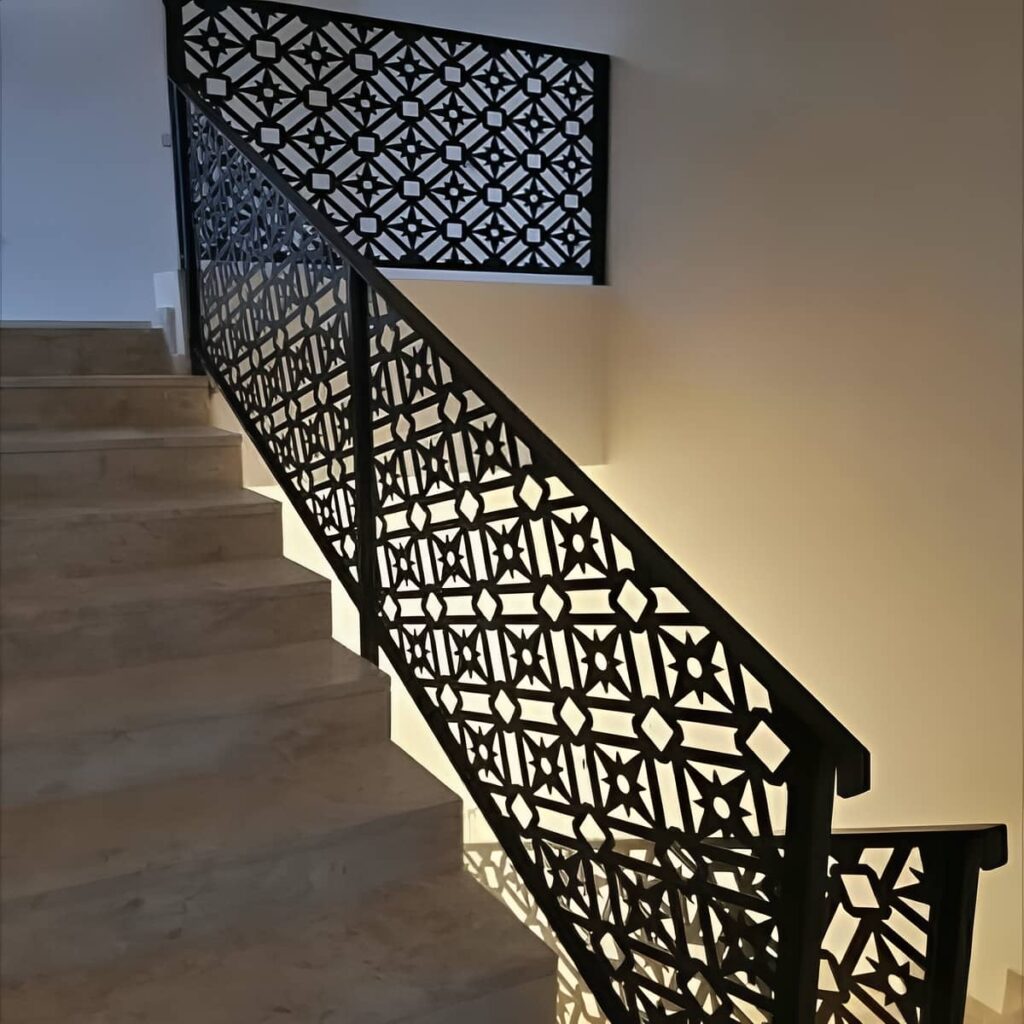 سفارش پنل سی ان سی نمای ساختمان در شیراز
