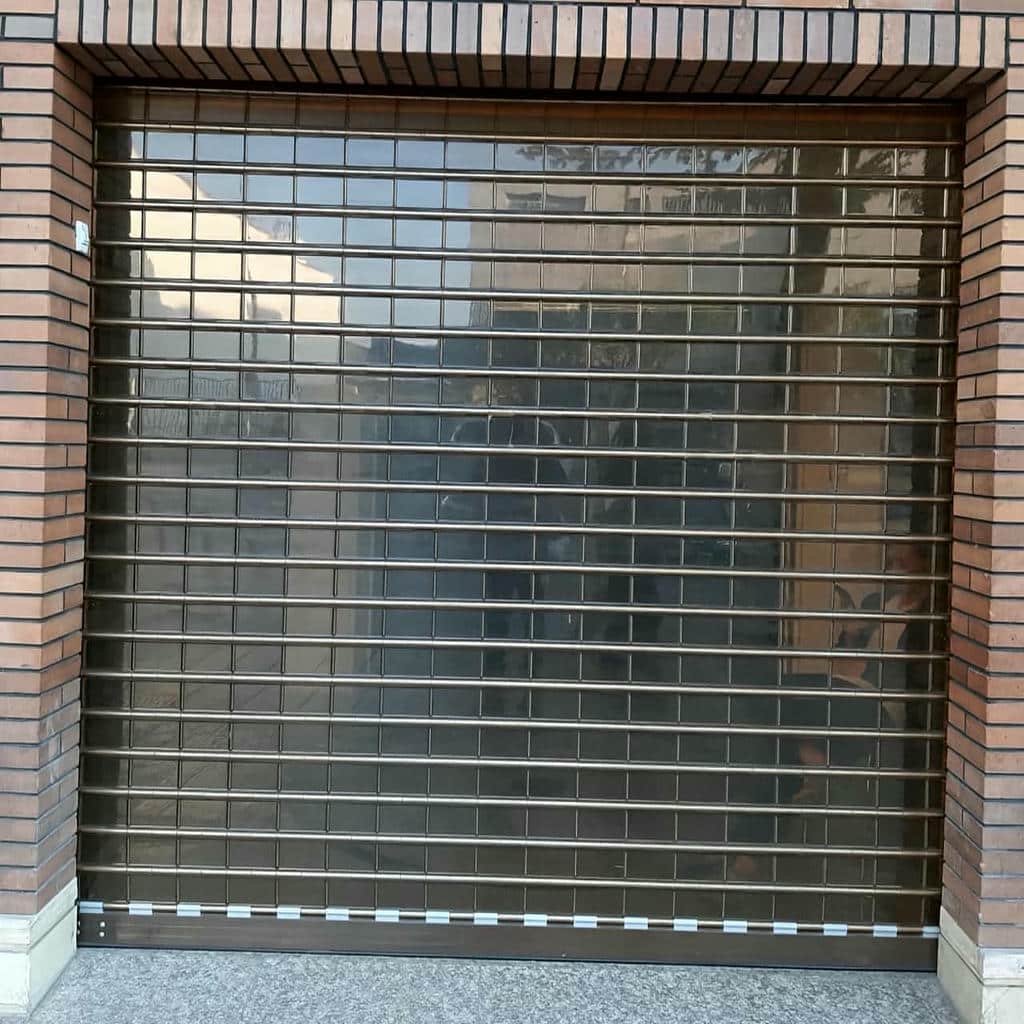 کرکره برقی مغازه شیراز برای ویترین شیشه ای