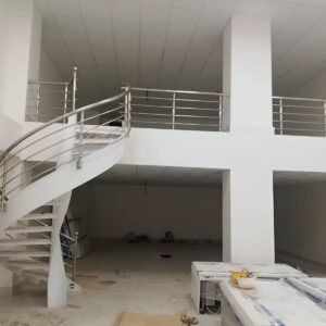 نرده استیل مدرن تراس در شیراز