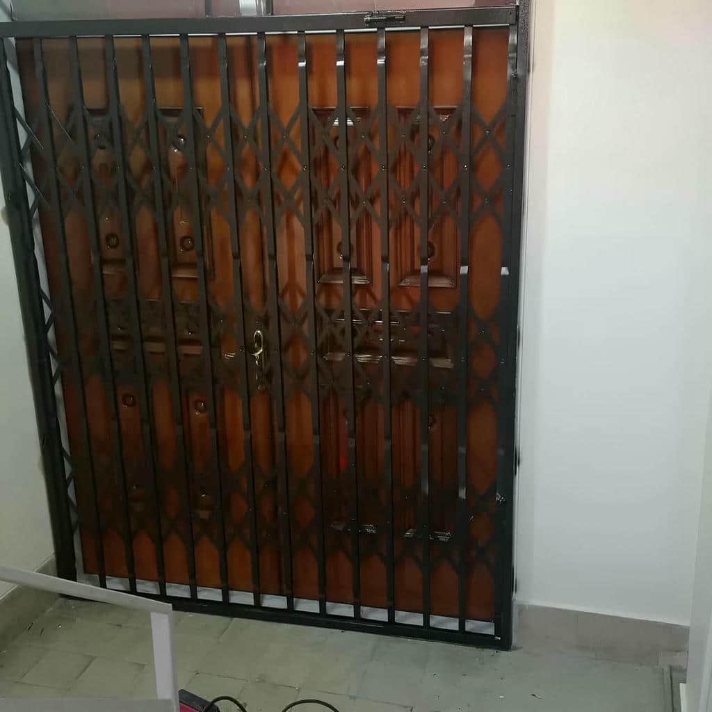 ساخت حفاظ آکاردئونی کم جا راهرو با تسمه فلزی در شیراز