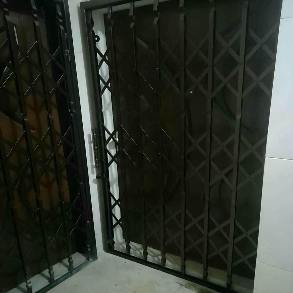 خرید گارد درب ورودی ریلی با مشاوره انتخاب مسیر در شیراز