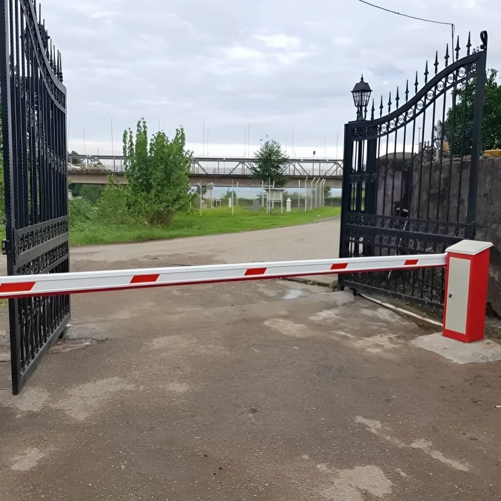 خدمات راهبند سریع مسیر پرتردد برای کارخانه در شیراز خدمات راهبند سریع مسیر پرتردد برای کارخانه در شیراز