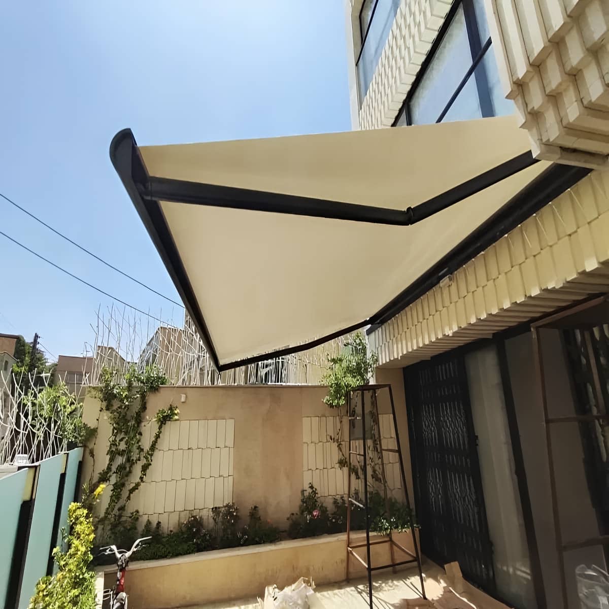 سایبان برقی فول باکس در شیراز