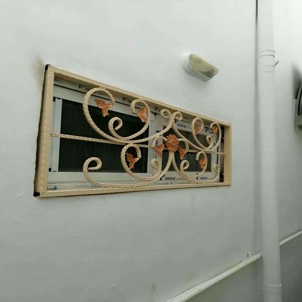 سفارش حفاظ پنجره ضد سرقت میله عمودی با تراکم متناسب در شیراز