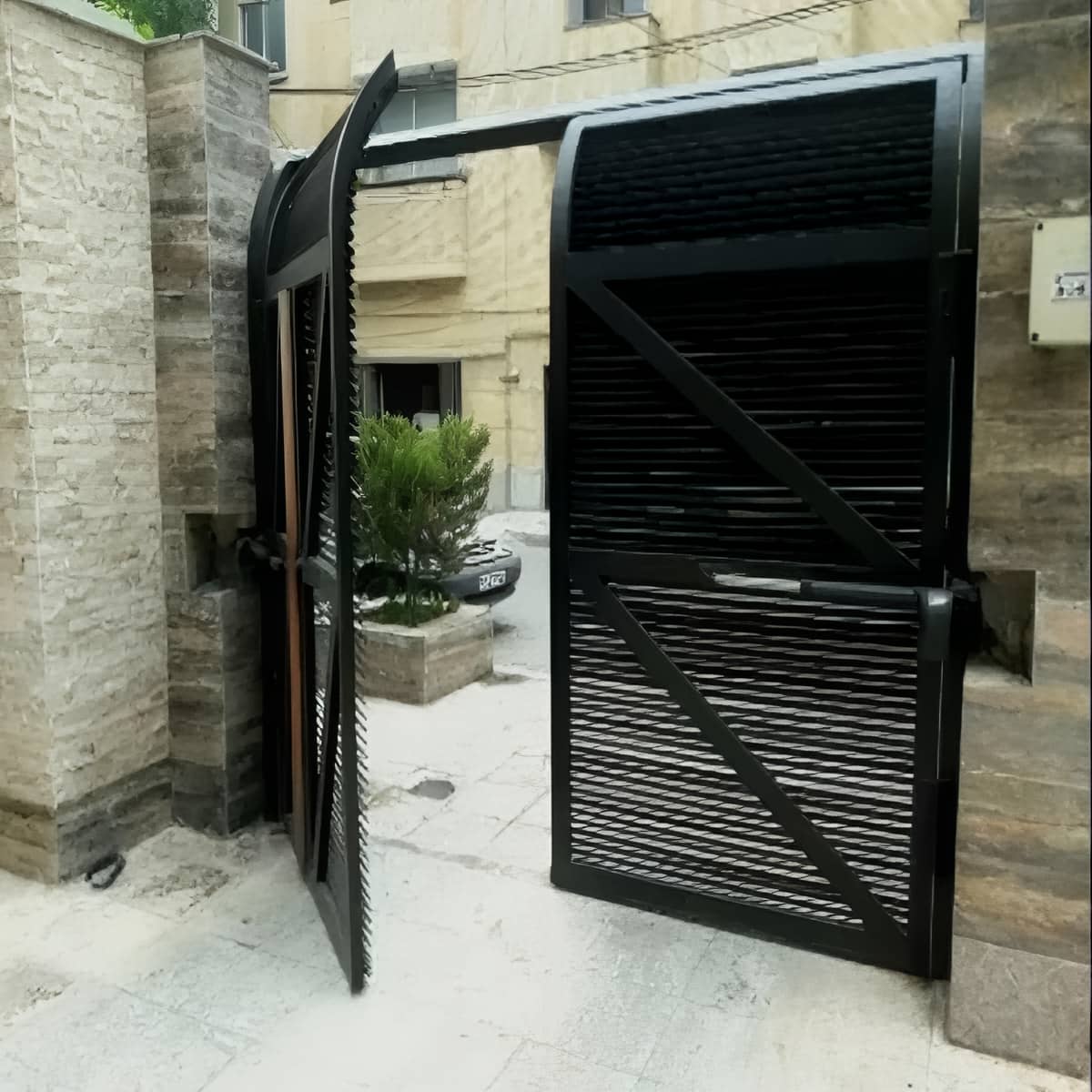 جک درب پارکینگ شیراز