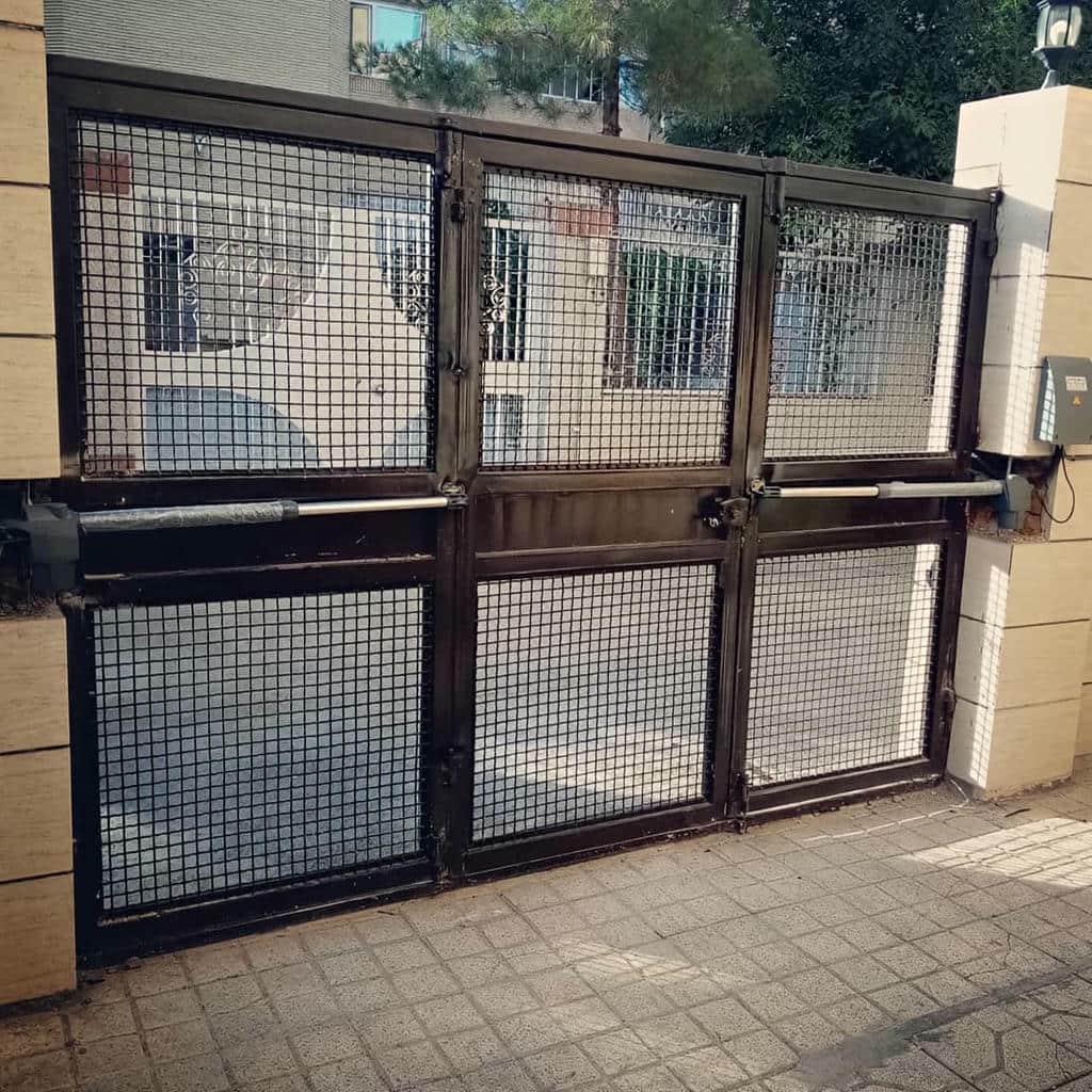 خدمات فتوسل جک پارکینگ ایمنی برای درب اتوماتیک در شیراز
