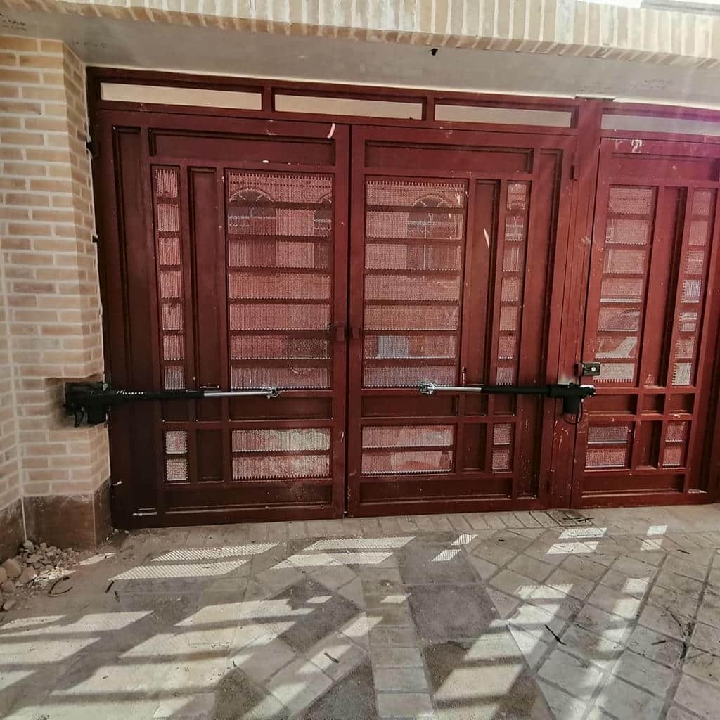 خدمات جک پارکینگی تردد بالا برای ساختمان پرتردد در شیراز