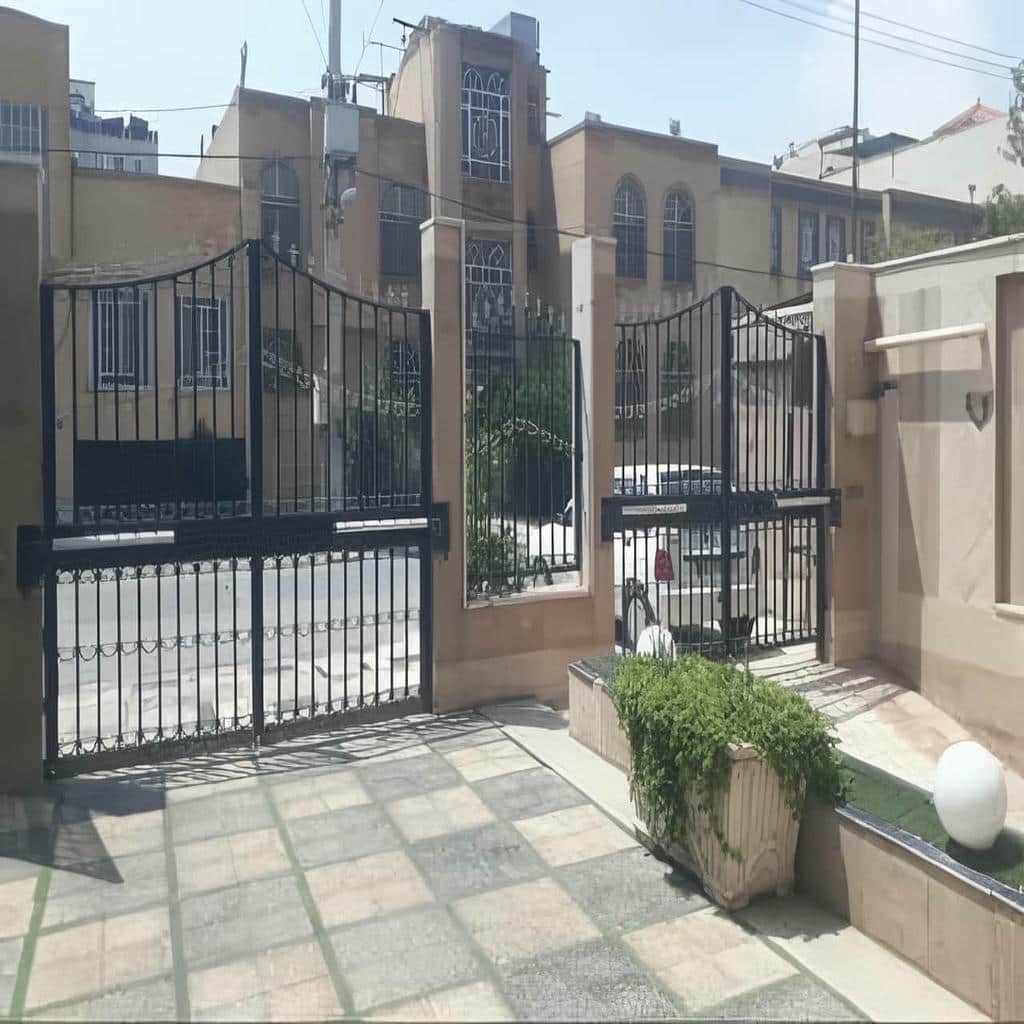 تعمیر جک پارکینگی هوشمند کنترل تردد و بررسی گیربکس در شیراز