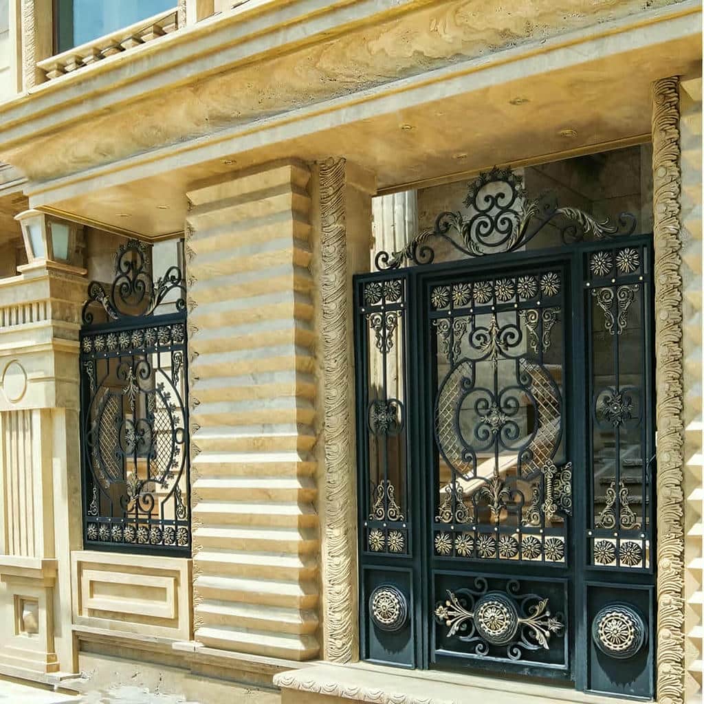 ساخت درب پارکینگ لولایی ستون دار با کلاف تقویت شده در شیراز