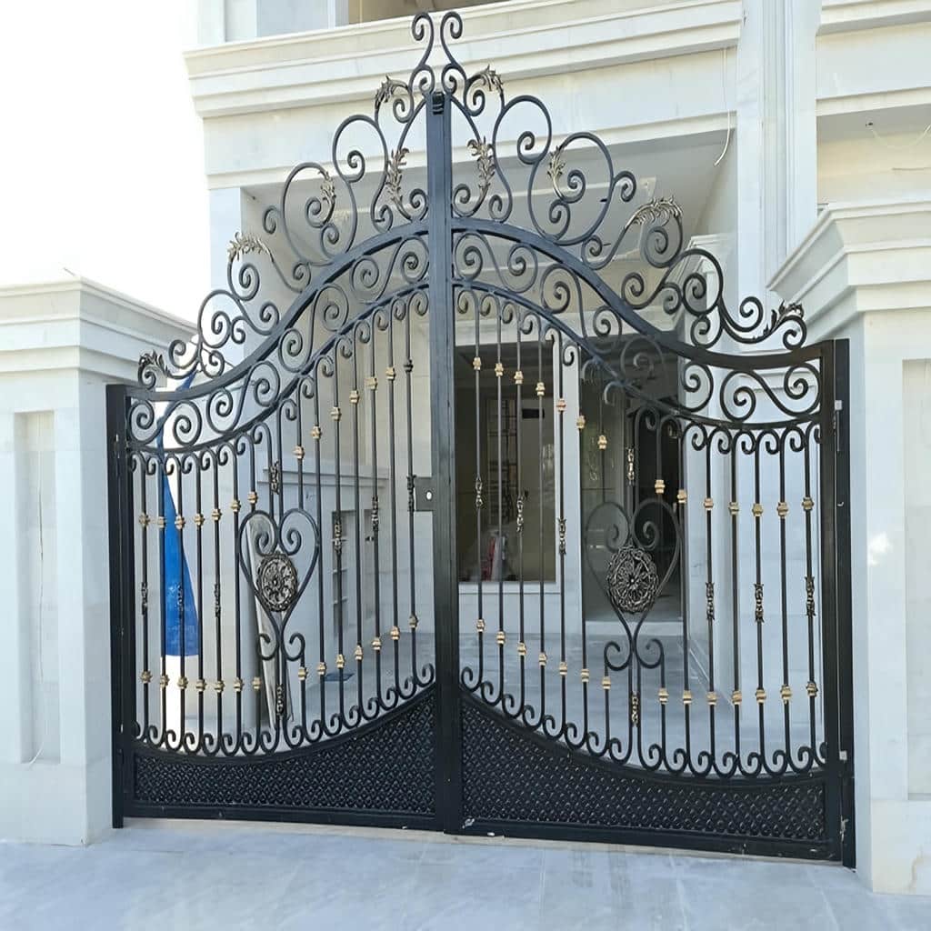 نصب درب ویلا مدرن نمای سنگی برای ورودی ساختمان در شیراز