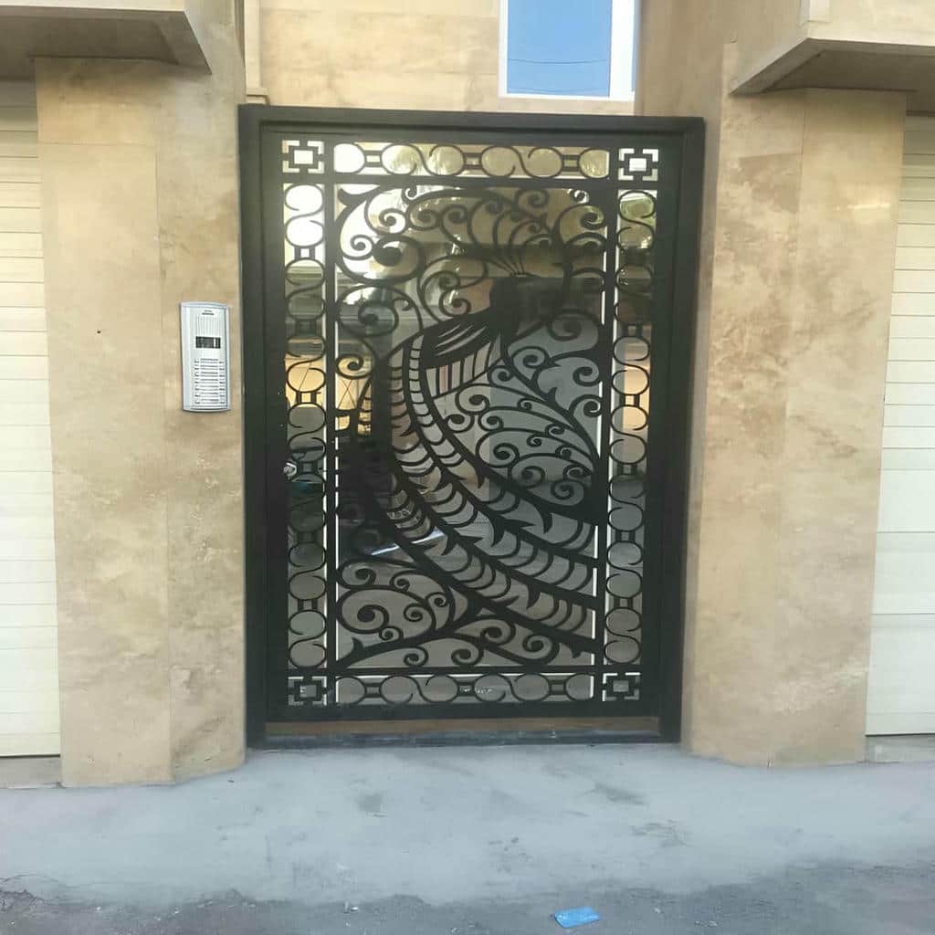 خرید درب حیاط طرح چوب فلزی هماهنگ با نمای ساختمان در شیراز خرید درب حیاط طرح چوب فلزی هماهنگ با نمای ساختمان در شیراز