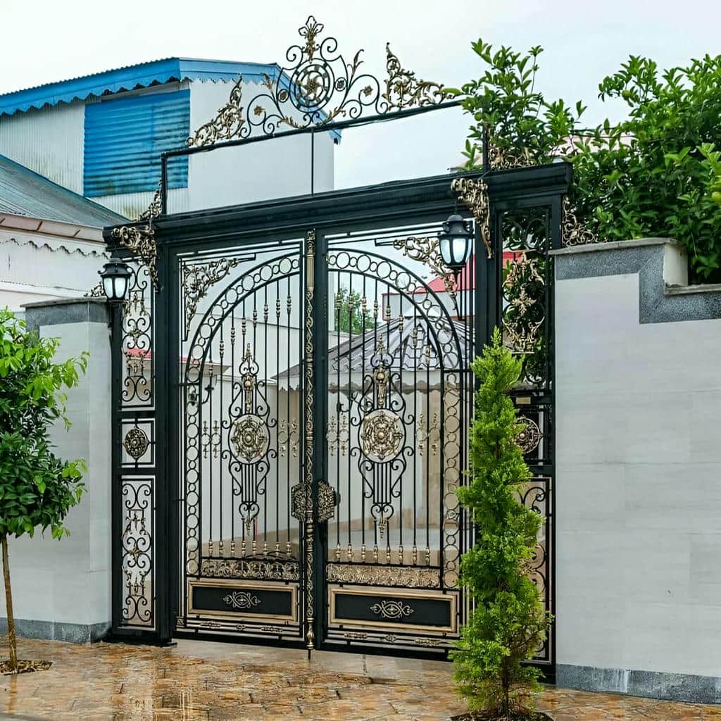 اجرای درب آهنی باغ ماشین رو حصاری در شیراز