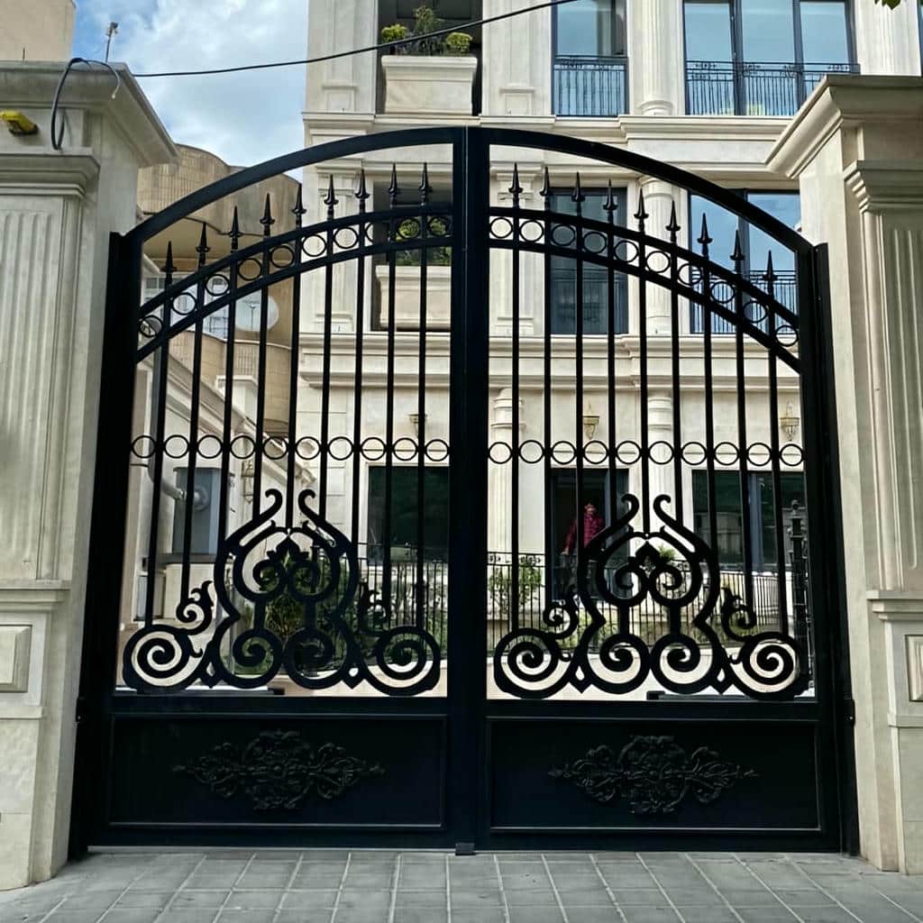 قیمت درب حیاط کشویی ریل زمینی بر اساس مشخصات سفارش در شیراز قیمت درب حیاط کشویی ریل زمینی بر اساس مشخصات سفارش در شیراز