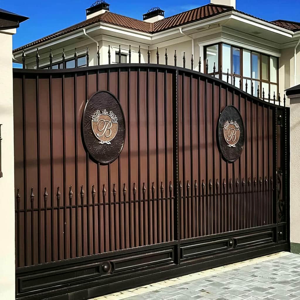 خرید درب ویلایی ریلی محوطه باغ در شیراز