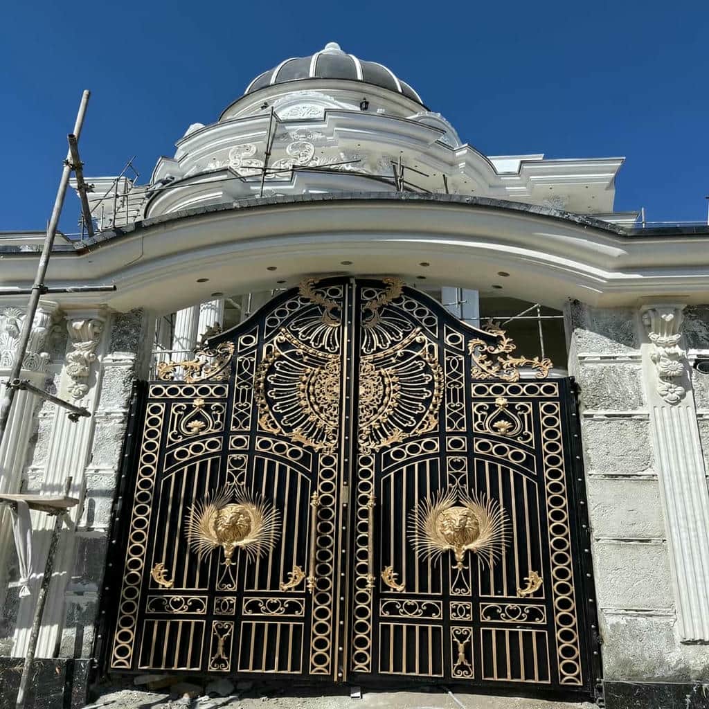خرید درب آهنی ساده قاب دار در شیراز خرید درب آهنی ساده قاب دار در شیراز