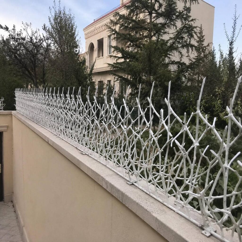 ساخت حفاظ دیوار کوتاه با میلگرد و جوشکاری منظم در شیراز ساخت حفاظ دیوار کوتاه با میلگرد و جوشکاری منظم در شیراز
