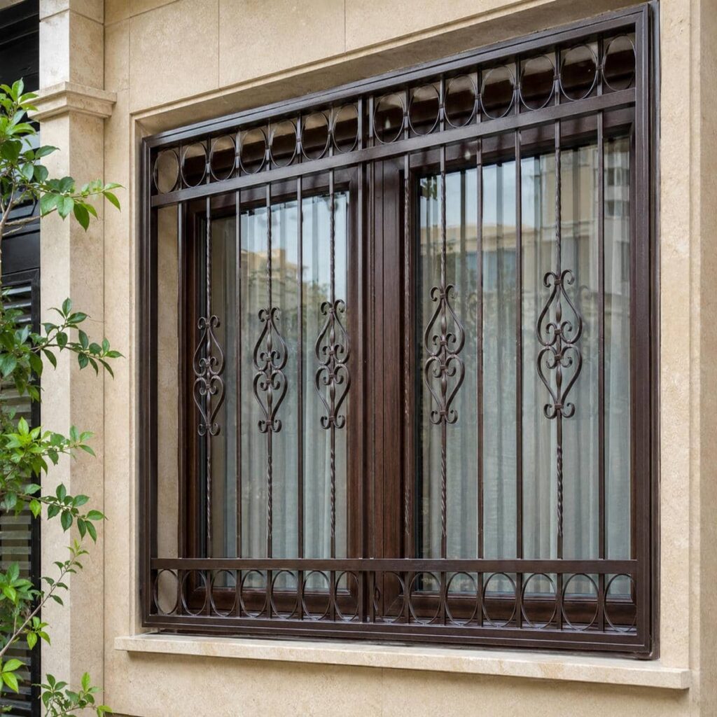 خرید حفاظ پنجره پروفیلی قوطی آهنی با خطوط عمودی در شیراز