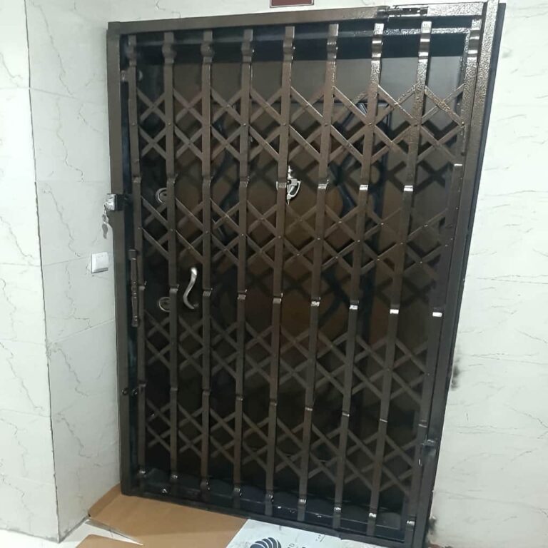 7 طرح درب آکاردئونی چهار گل لوزی در شیراز 7 طرح درب آکاردئونی چهار گل لوزی در شیراز