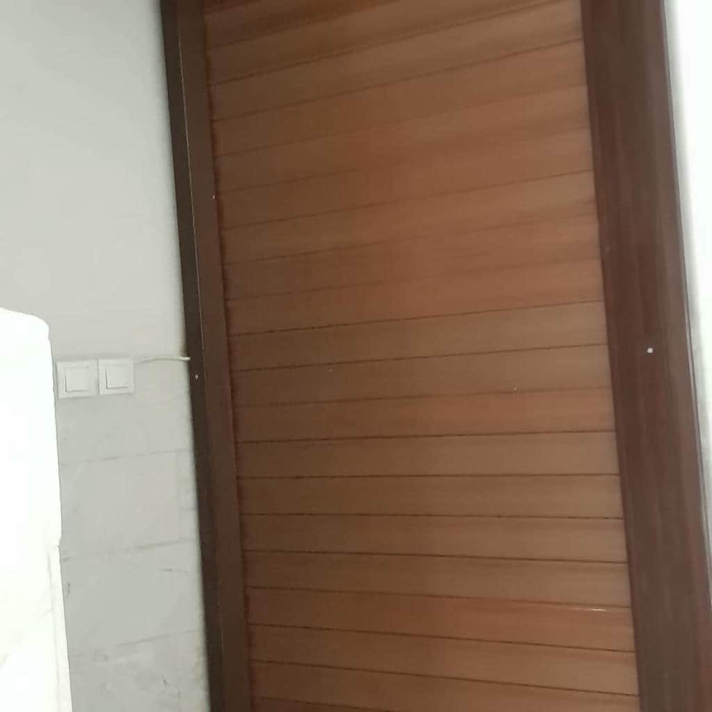 کرکره اتوماتیک آپارتمان شیراز ورودی مدرن